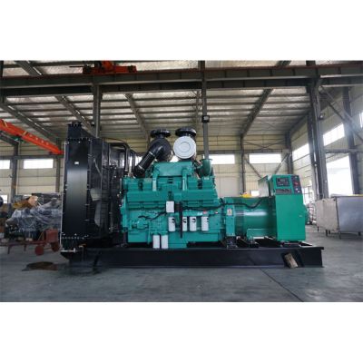 工廠直銷500KW柴油發(fā)電機(jī)，品牌有廣西玉柴、無錫動(dòng)力、威曼、通柴等柴油發(fā)電機(jī)組。廠價(jià)直銷歡迎選購：13773399855。
