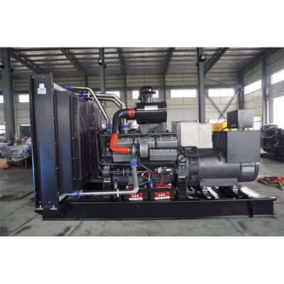 600kw卡得城仕柴油發(fā)電機(jī)組-卡得城仕12缸柴油機(jī)KDSC27G900D2柴油發(fā)電機(jī)組,缸徑/行程：135/155mm,柴油發(fā)電機(jī)組水冷發(fā)動(dòng)機(jī)功率660KW,柴油發(fā)電機(jī)組配套馬拉松斯坦福發(fā)電機(jī)。廠價(jià)直銷歡迎選購：13773399855。