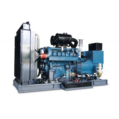 900kw科曼柴油發(fā)電機(jī)組-科曼16缸柴油機(jī)16KMV-1090柴油發(fā)電機(jī)組,缸徑/行程：128/142mm,柴油發(fā)電機(jī)組水冷發(fā)動機(jī)功率960KW,柴油發(fā)電機(jī)組配套馬拉松斯坦福發(fā)電機(jī)。廠價直銷歡迎選購：13773399855。