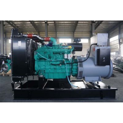 150kw東風(fēng)康明斯柴油發(fā)電機組-東風(fēng)康明斯6缸柴油機6CTAA8.3-G2柴油發(fā)電機組,缸徑/行程：114/135mm,柴油發(fā)電機組水冷發(fā)動機功率183KW,柴油發(fā)電機組配套馬拉松斯坦福發(fā)電機。廠價直銷歡迎選購：13773399855。