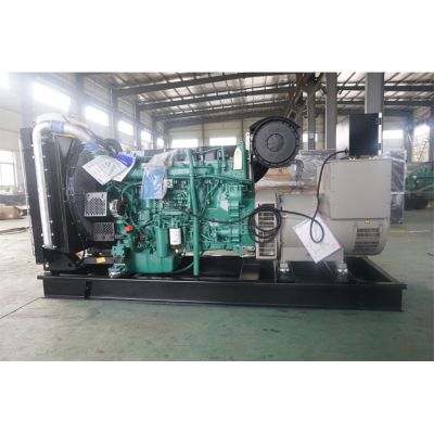 350kw沃爾沃柴油發(fā)電機組-沃爾沃6缸柴油機TAD1344GE柴油發(fā)電機組,缸徑/行程：131/150mm,柴油發(fā)電機組水冷發(fā)動機功率361KW,柴油發(fā)電機組配套馬拉松斯坦福發(fā)電機。廠價直銷歡迎選購：13773399855。