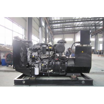 80kw珀金斯柴油發(fā)電機組-珀金斯4缸柴油機1104C-44TAG2柴油發(fā)電機組,缸徑/行程：105/127mm,柴油發(fā)電機組水冷發(fā)動機功率103KW,柴油發(fā)電機組配套馬拉松斯坦福發(fā)電機。廠價直銷歡迎選購：13773399855。