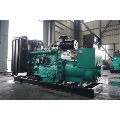 200kw康沃柴油發(fā)電機(jī)組-康沃6缸柴油機(jī)KW13G310D2柴油發(fā)電機(jī)組,缸徑/行程：135/150mm,柴油發(fā)電機(jī)組水冷發(fā)動機(jī)功率227KW,柴油發(fā)電機(jī)組配套馬拉松斯坦福發(fā)電機(jī)。廠價(jià)直銷歡迎選購：13773399855。