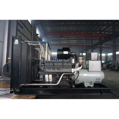 600kw無錫動力柴油發(fā)電機組-無錫動力12缸柴油機WD287TAD61L柴油發(fā)電機組,缸徑/行程：138/160mm,柴油發(fā)電機組水冷發(fā)動機功率680KW,柴油發(fā)電機組配套馬拉松斯坦福發(fā)電機。廠價直銷歡迎選購：13773399855。
