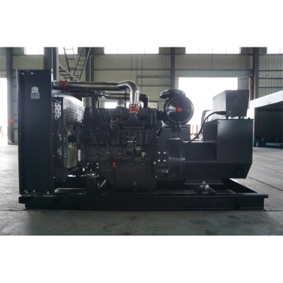 200kw上柴動(dòng)力柴油發(fā)電機(jī)組-上柴股份6缸柴油機(jī)6DTAA8.9-G31柴油發(fā)電機(jī)組,缸徑/行程：114/144mm,柴油發(fā)電機(jī)組水冷發(fā)動(dòng)機(jī)功率204KW,柴油發(fā)電機(jī)組配套馬拉松斯坦福發(fā)電機(jī)。廠價(jià)直銷(xiāo)歡迎選購(gòu)：13773399855。